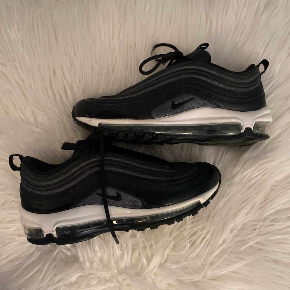 Nike AirMax 97